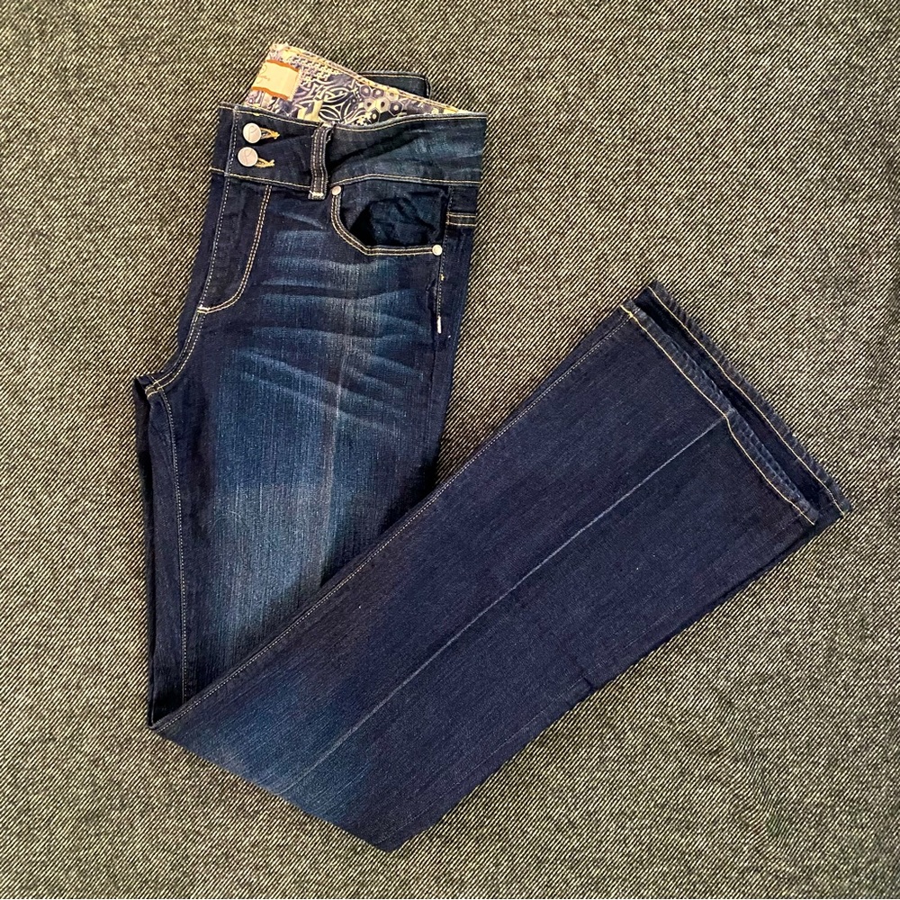 Paige Hidden Hills Bootcut Jeans, Size 30